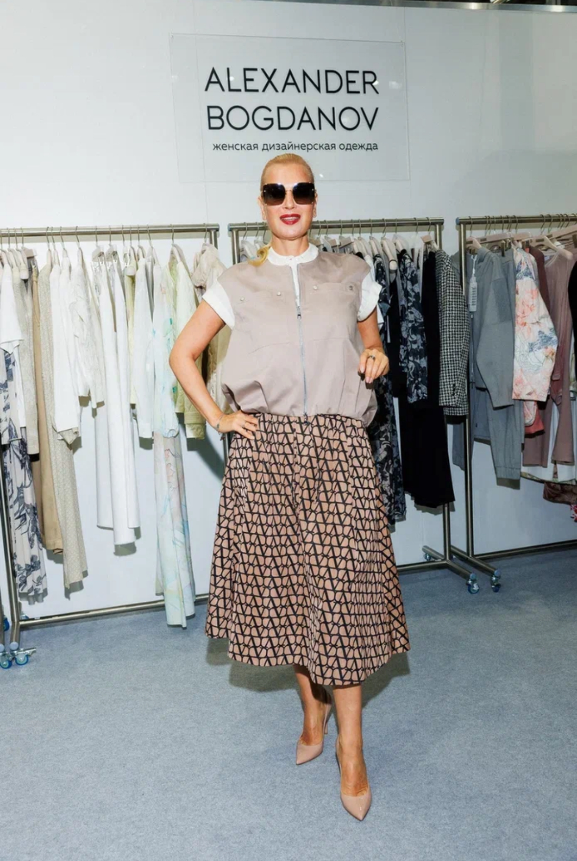 CPM, главная выставка индустрии моды: Алёна Хмельницкая, Владислав Лисовец, Ирина Хакамада, Анна Пескова и другие звезды, посетившие открытие