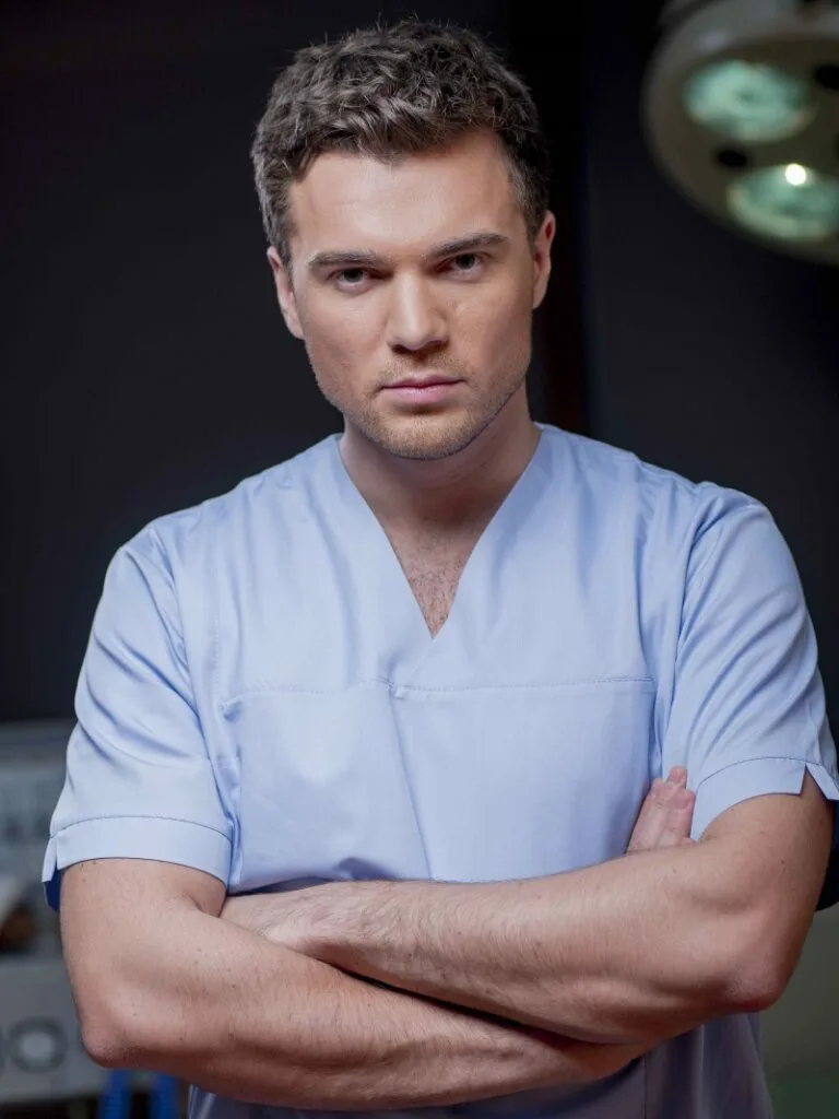 Лучшие хирурги по омолаживающим комплексным операциям (face-neck-eyes)