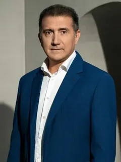 Лучшие хирурги по омолаживающим комплексным операциям (face-neck-eyes)