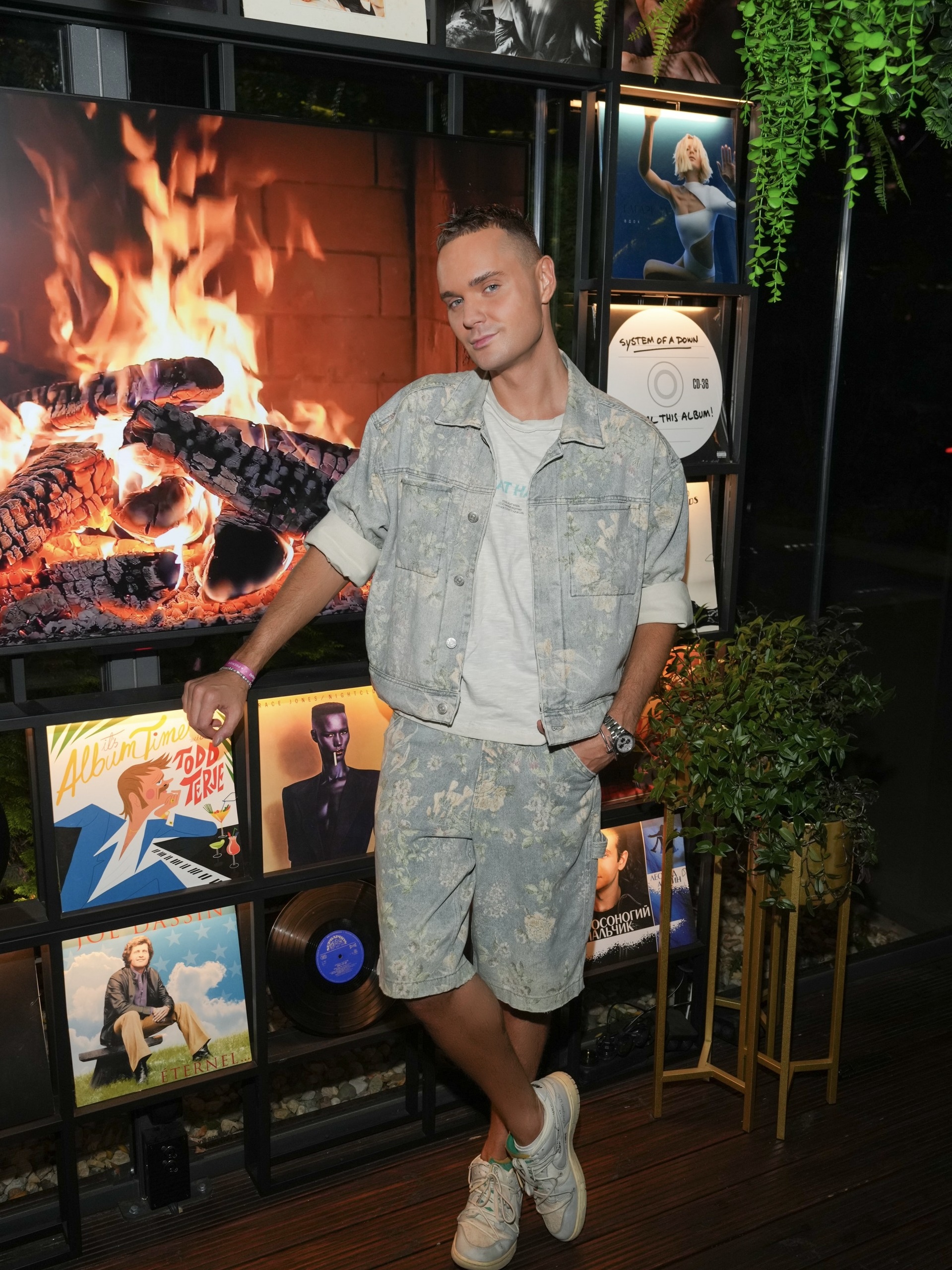 Константин Андрикопулос, Khvicha Lucca, Анастасия Гребенкина и другие гости на открытии музыкального ресторана The Times Home