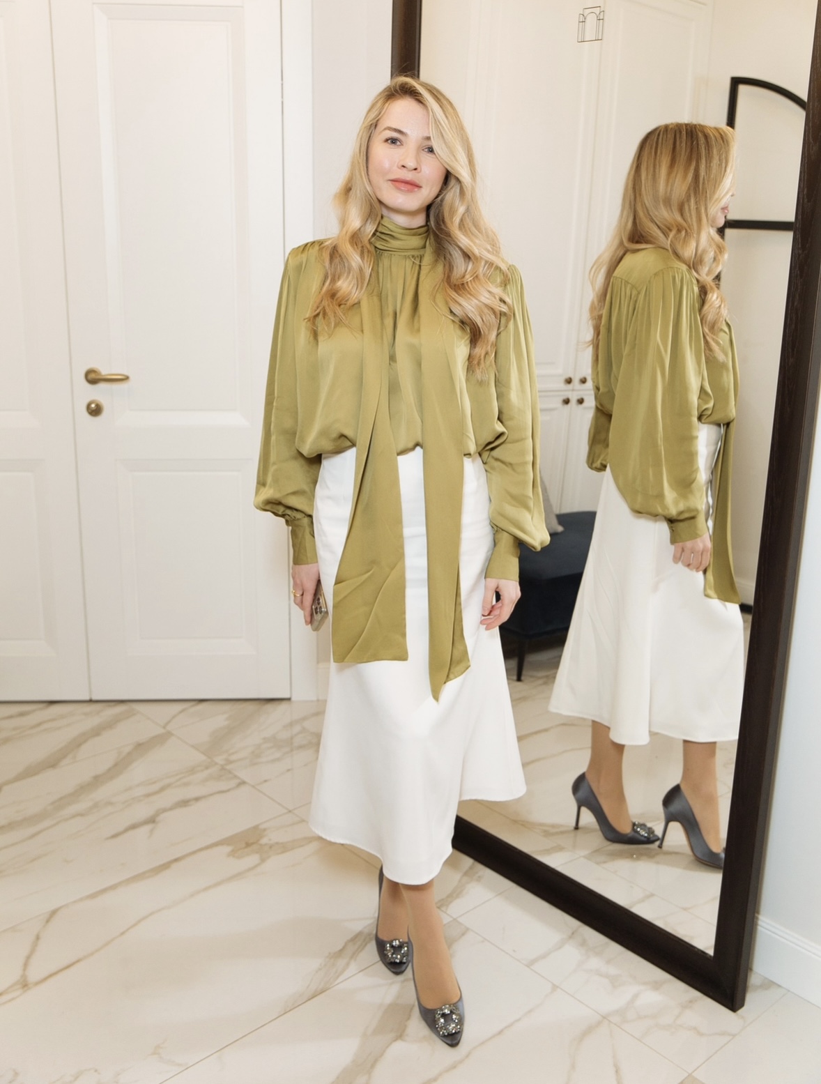 Полина Батурина погрузила в мир тайн, мистики и исторических загадок: как прошел вечер Светского Салона Artistè Member’s Club