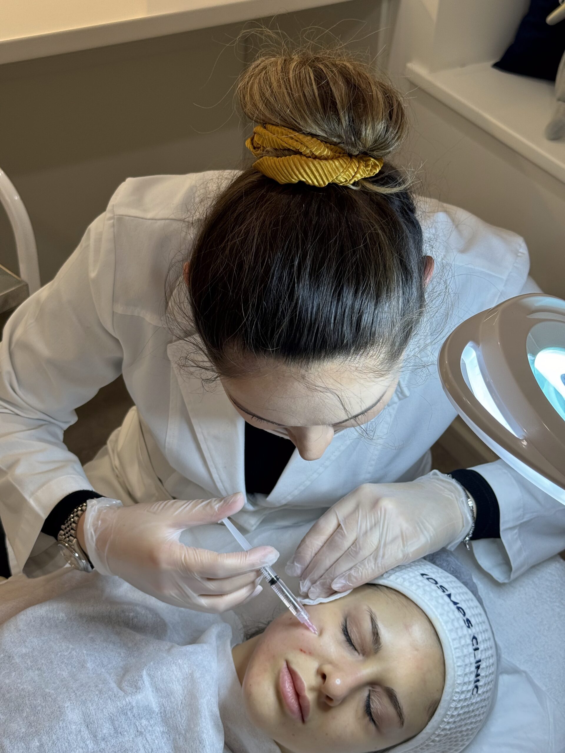 Как выбрать косметолога в Москве: премиальный подход Cosmes Clinic