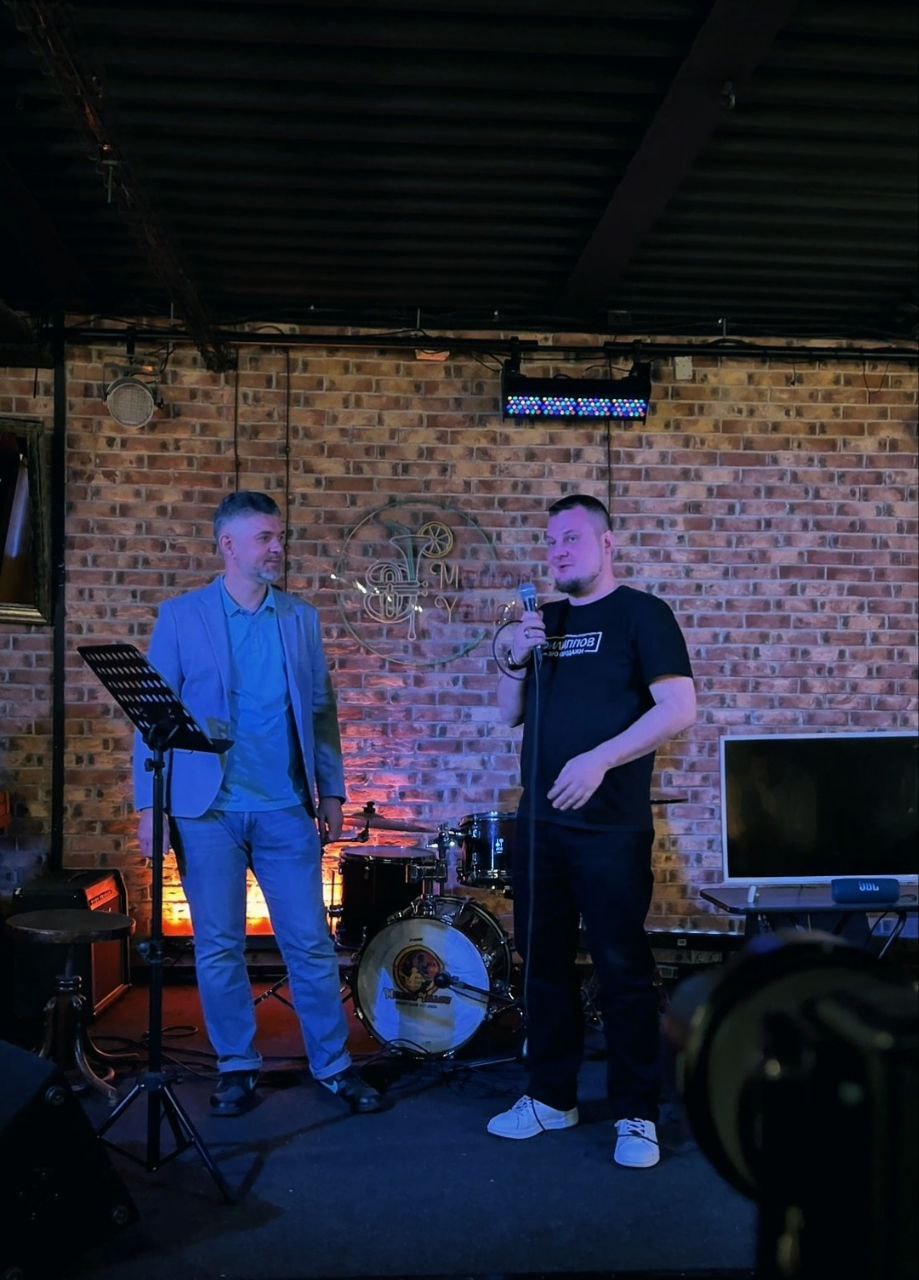 12 октября в «Пространстве без границ» прошел нетворкинг Открытый микрофон.