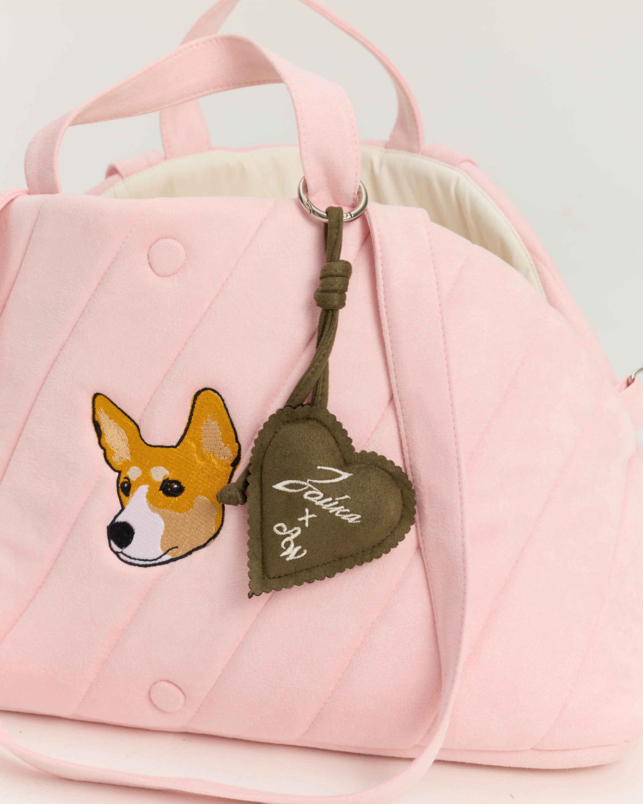 Тёплая коллаборация Origin и AW Pets — с любовью к пушистым друзьям