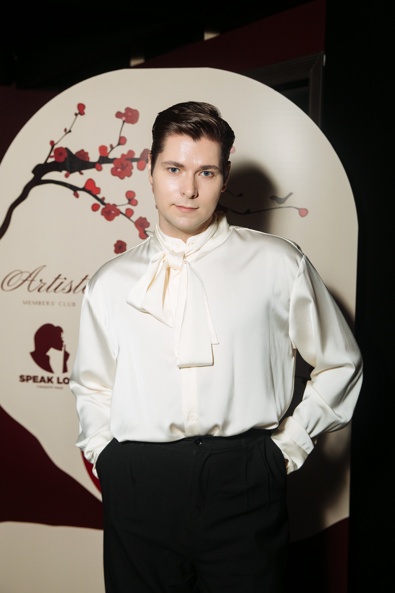 Каллиграфия, танец и ритуалы Востока на вечере Artisté x Speak Low