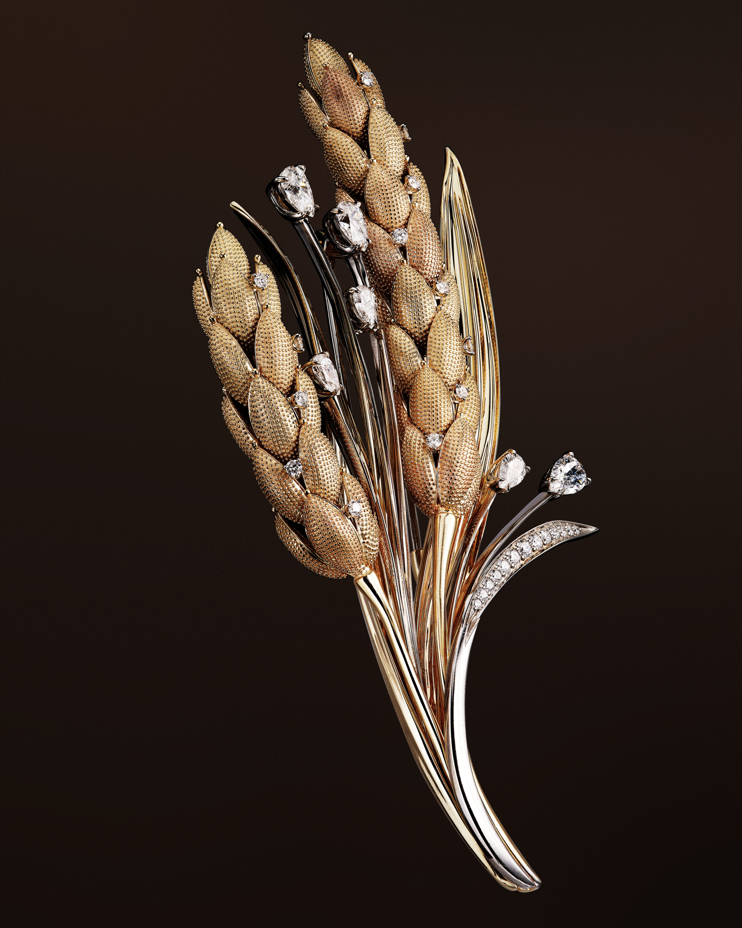 Выставка MIUZ Diamonds и Государственного исторического музея «Очарование красоты. Из истории ювелирных украшений в России»