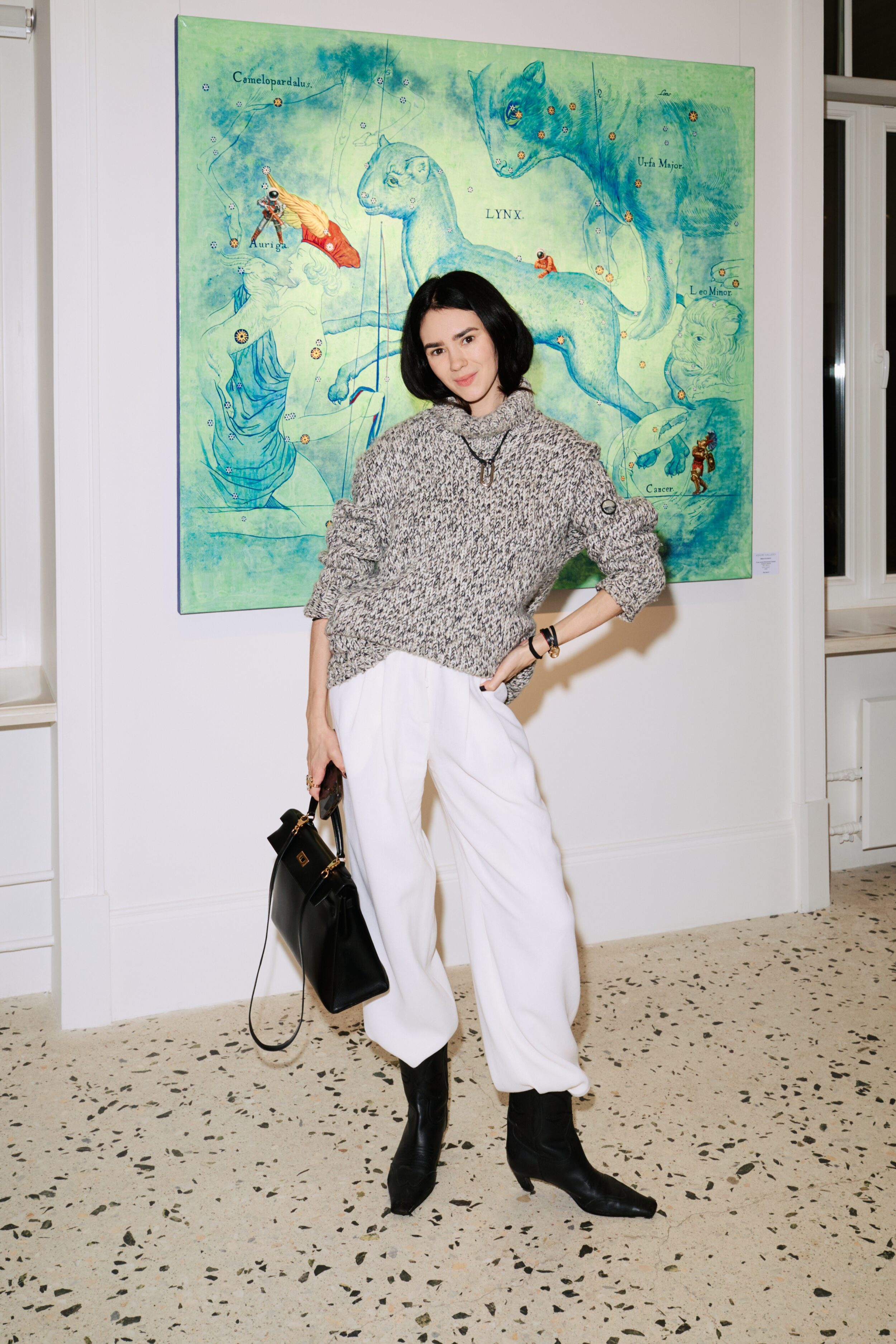 Адель Бикулова, Маша Руденко, Кристина Левиева и другие гости открытия выставки «Тишина вселенной» в ASKERI GALLERY