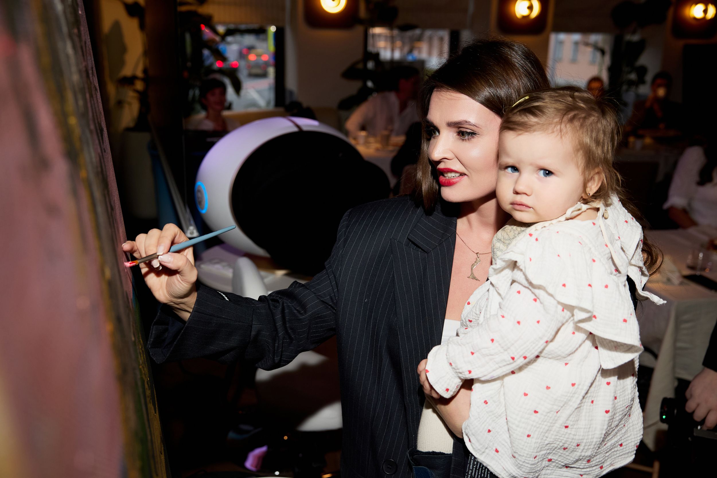 Екатерина и Александр Стриженовы, Катя Гордон, Надежда Ангарская и другие звезды на светском бранче #Проbeauty