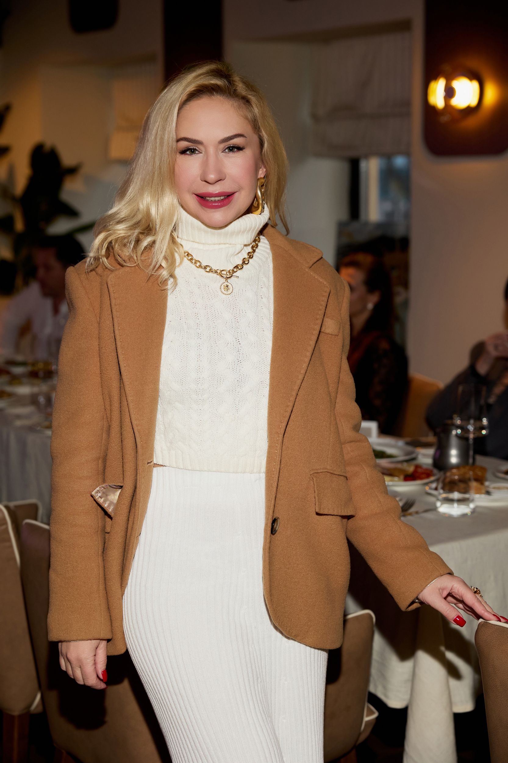 Екатерина и Александр Стриженовы, Катя Гордон, Надежда Ангарская и другие звезды на светском бранче #Проbeauty