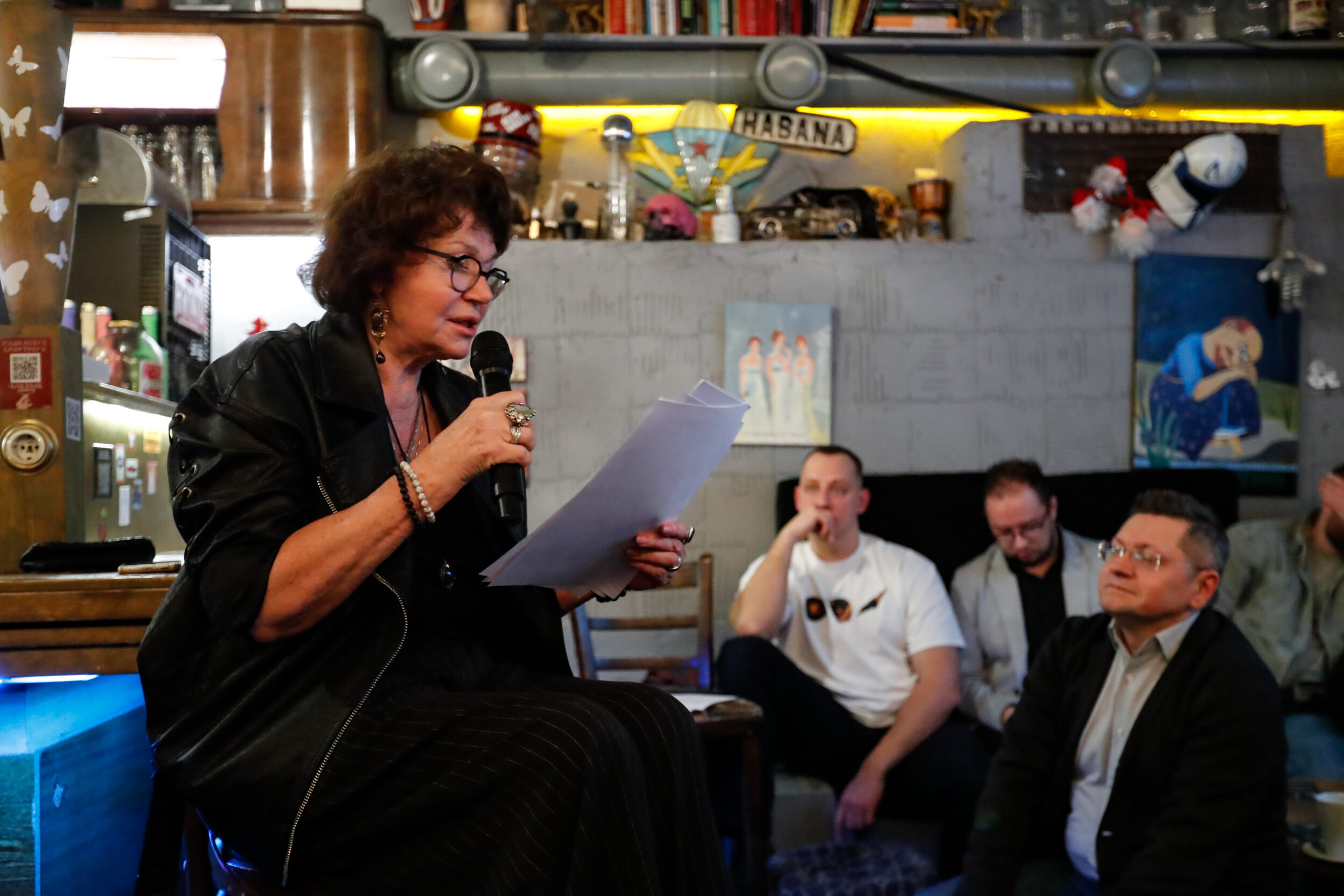 Нетипичная презентация романа Алексея Френкеля и огненный литературный проект