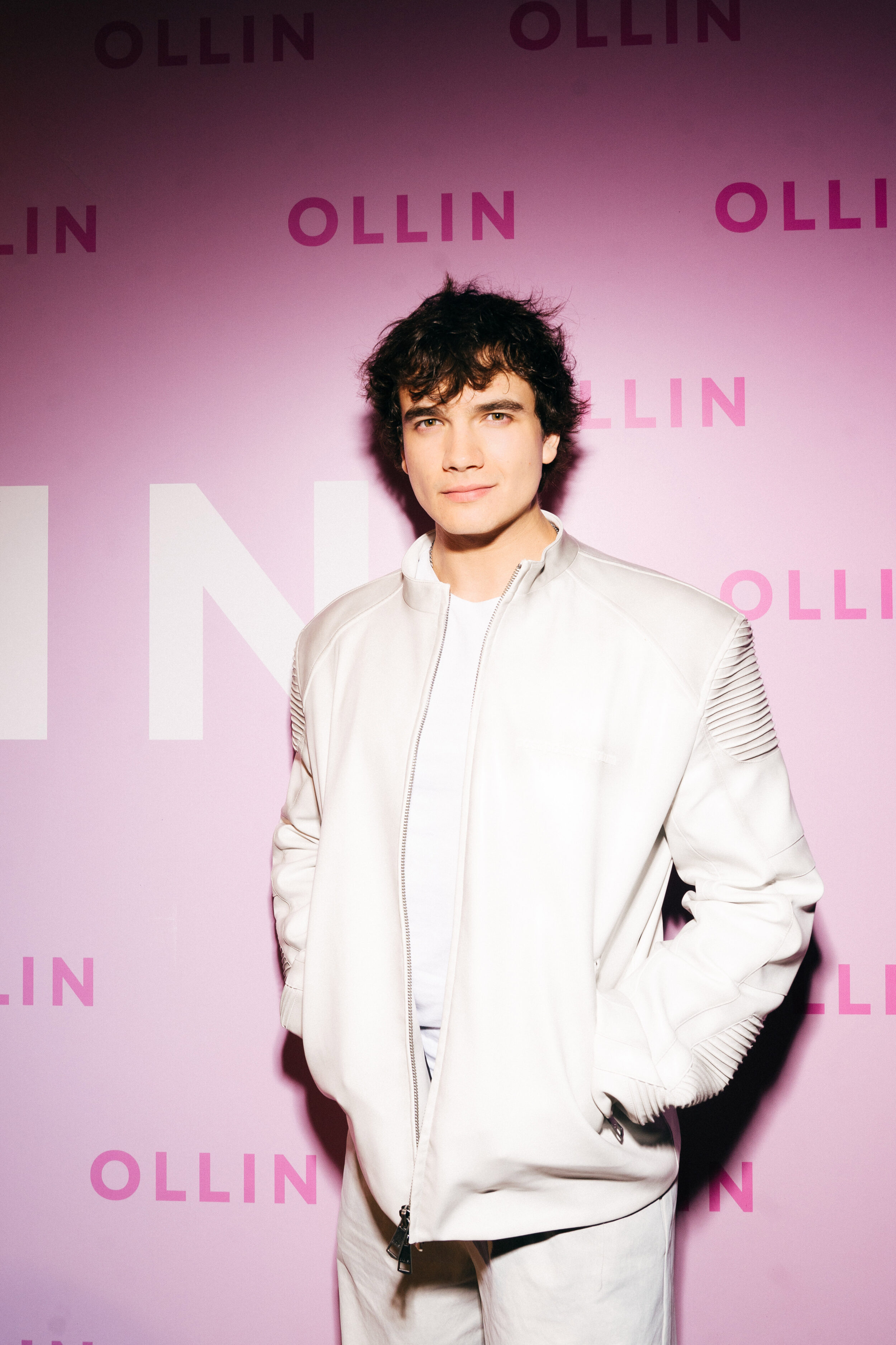 Дмитрий Нагиев, IOWA, Катя Лель и Снежина Кулова отметили 15-летие OLLIN Professional